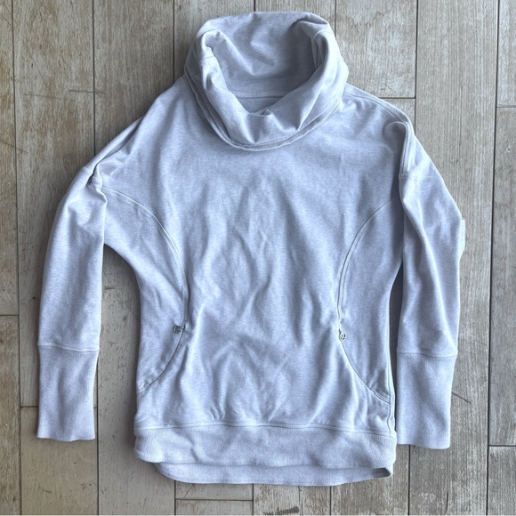 Lululemon Rest Day Pullover Oatmeal Heather - Picture 2 of 16